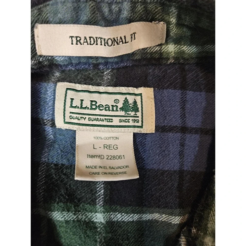 L.L. Bean Men's Blue Green Plaid Traditional Fit Flannel Shirt Size Large - Picture 2 of 6